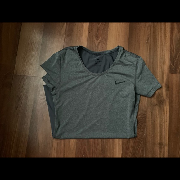 Nike Tops - NIKE DRY FIT WOMENS TOP